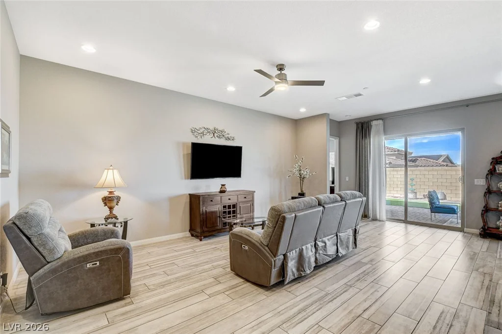 700 Omaggio, Henderson, NV 89011