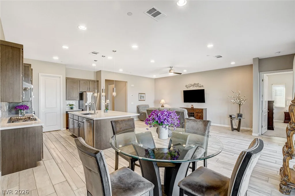 700 Omaggio, Henderson, NV 89011