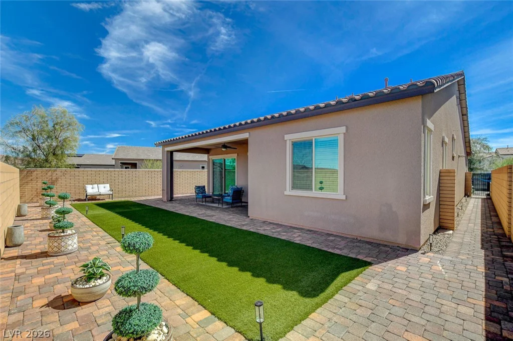 700 Omaggio, Henderson, NV 89011
