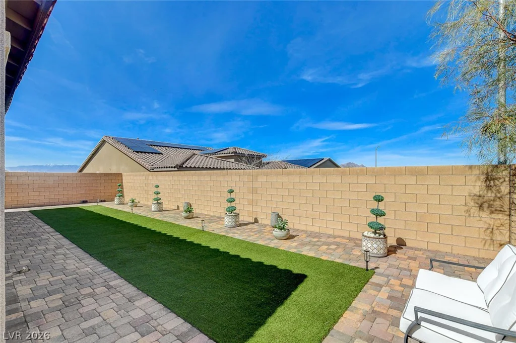 700 Omaggio, Henderson, NV 89011