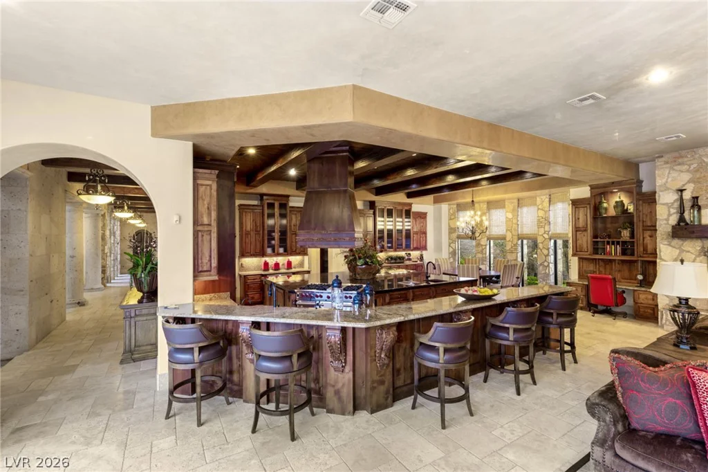 7 Chalk Hill, Las Vegas, NV 89141