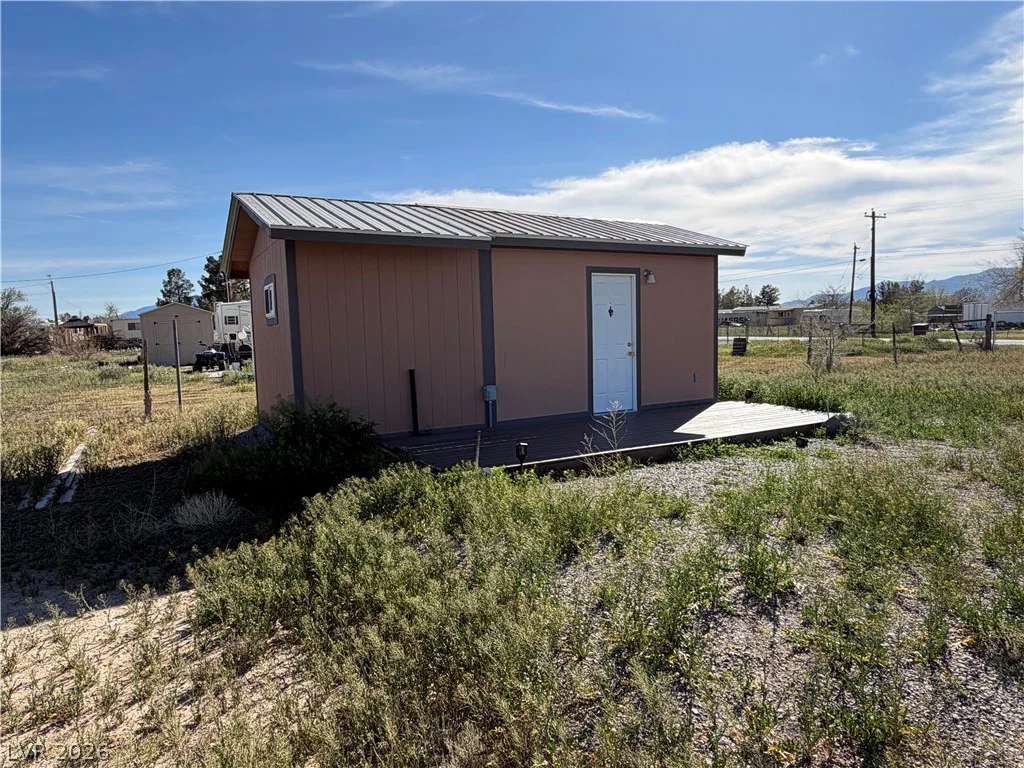 521 Woodchips, Pahrump, NV 89048