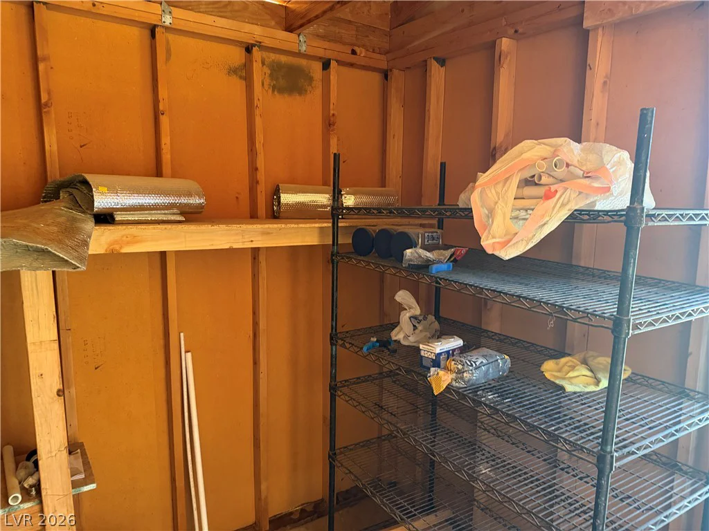 521 Woodchips, Pahrump, NV 89048