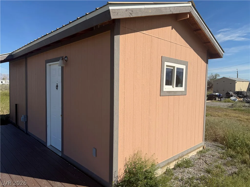 521 Woodchips, Pahrump, NV 89048
