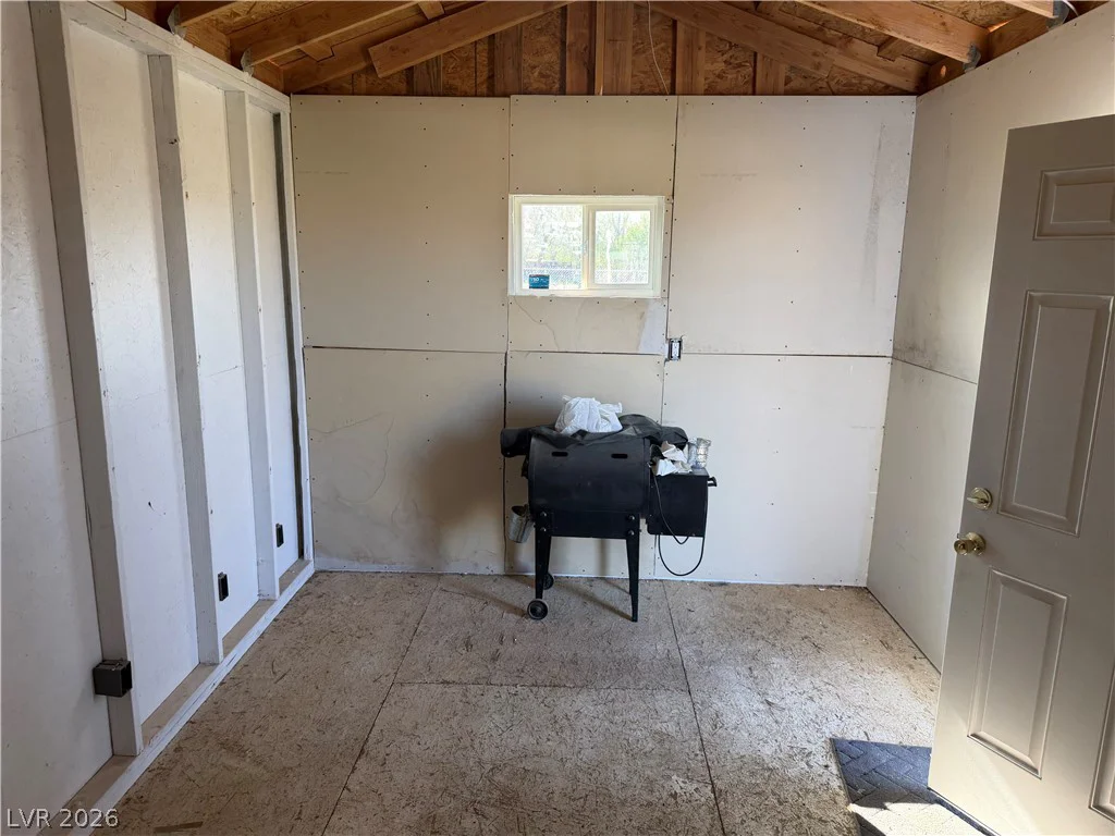 521 Woodchips, Pahrump, NV 89048