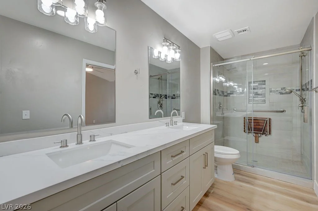 8753 Sundial, Las Vegas, NV 89134
