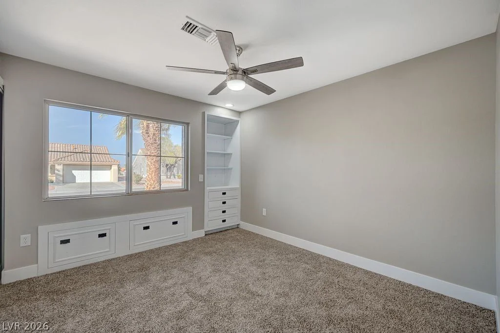 8753 Sundial, Las Vegas, NV 89134