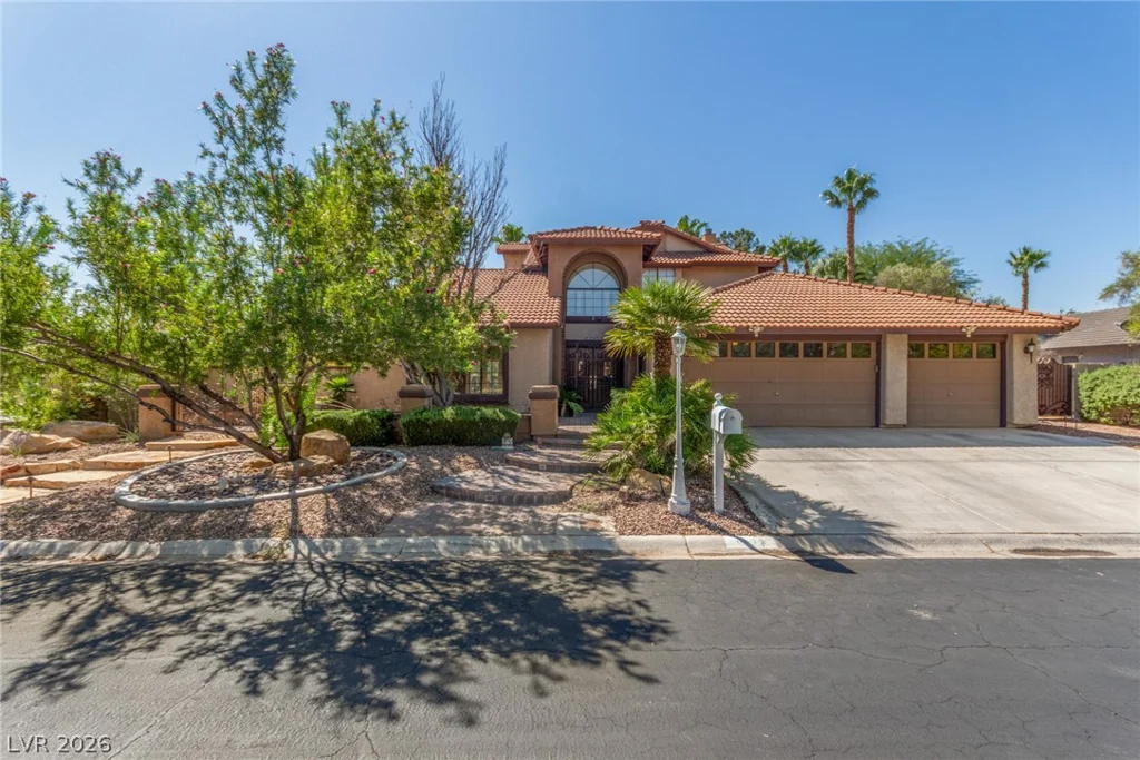 6815 Trinity, Las Vegas, NV 89146