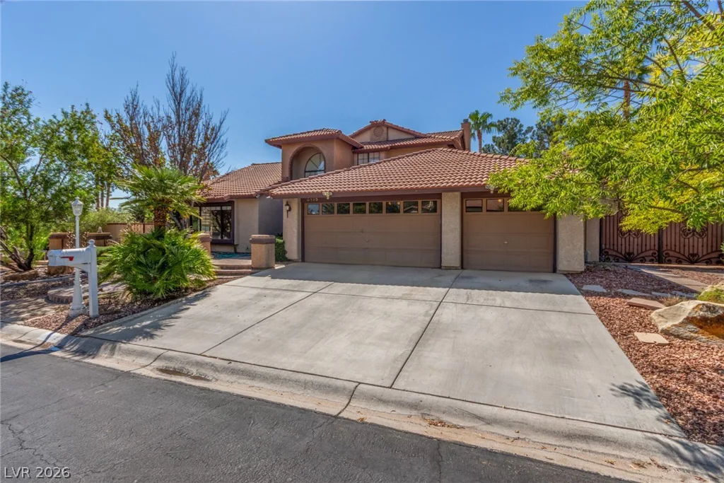 6815 Trinity, Las Vegas, NV 89146