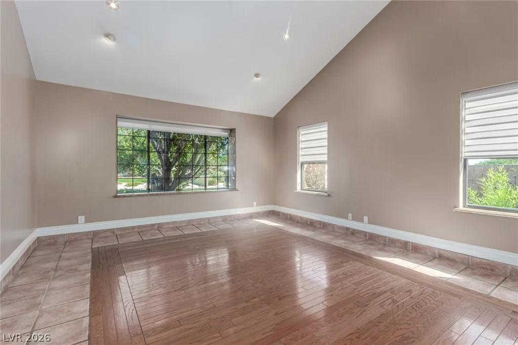 6815 Trinity, Las Vegas, NV 89146