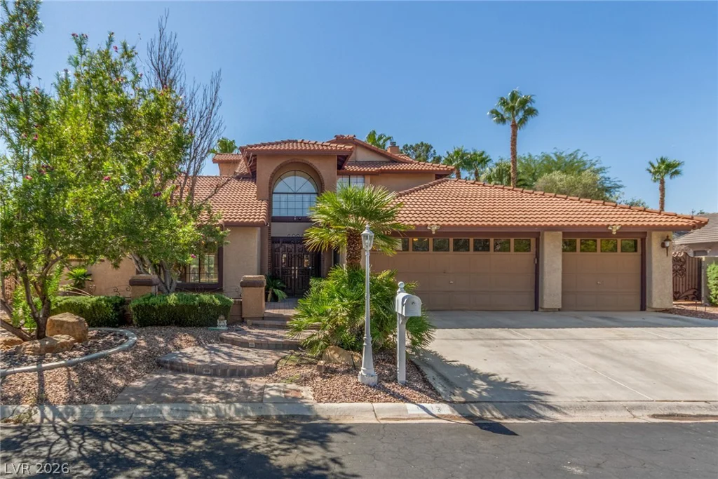 6815 Trinity, Las Vegas, NV 89146