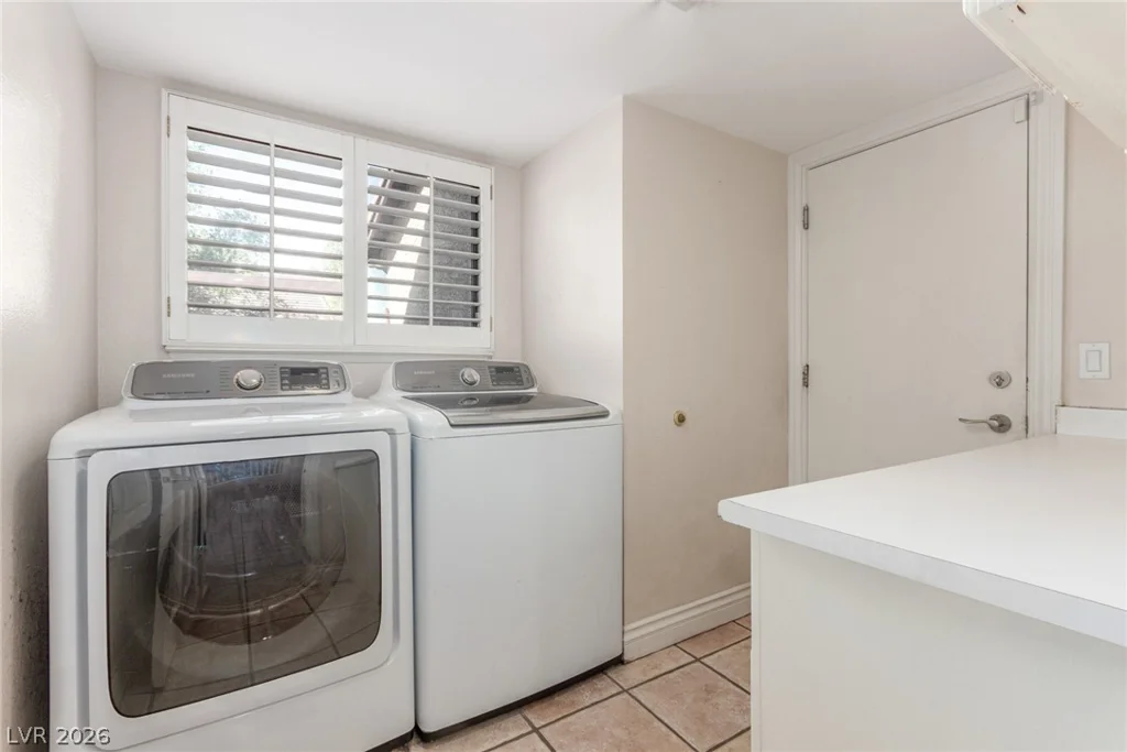 6815 Trinity, Las Vegas, NV 89146