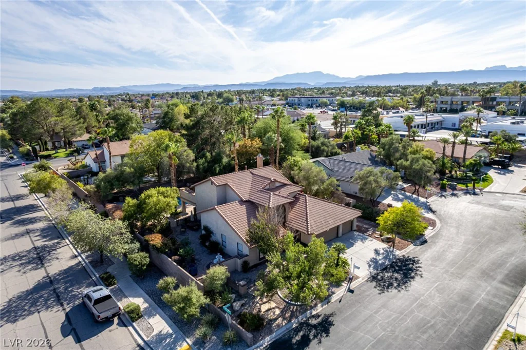6815 Trinity, Las Vegas, NV 89146