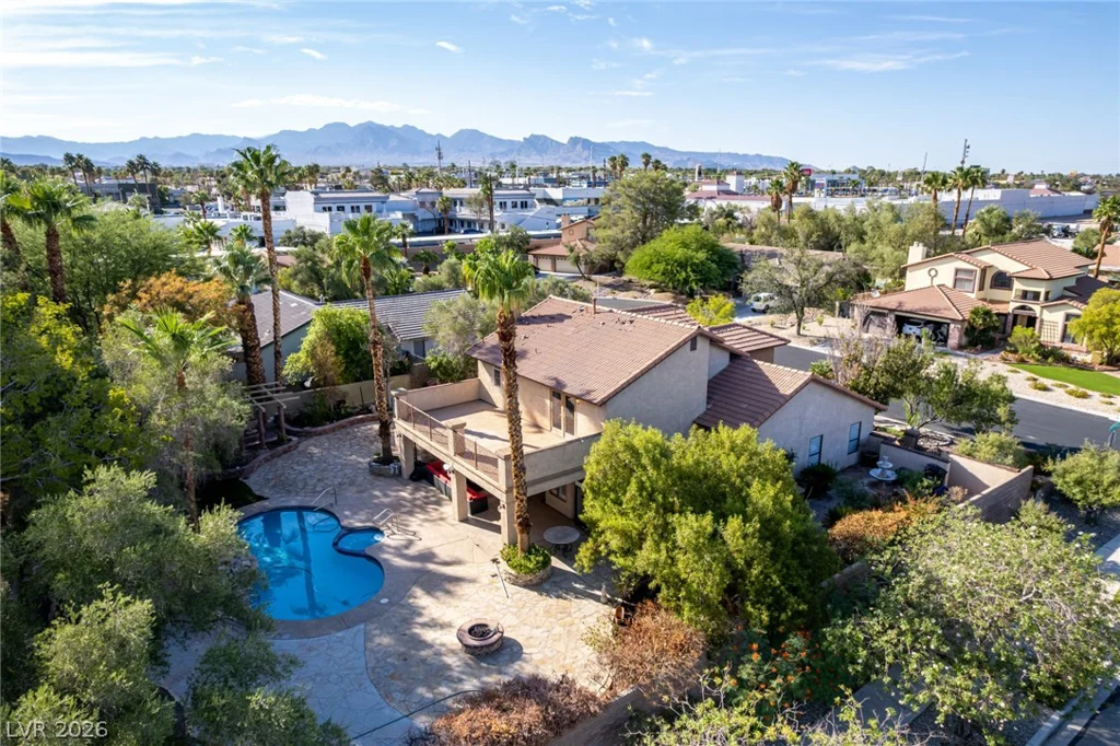 6815 Trinity, Las Vegas, NV 89146