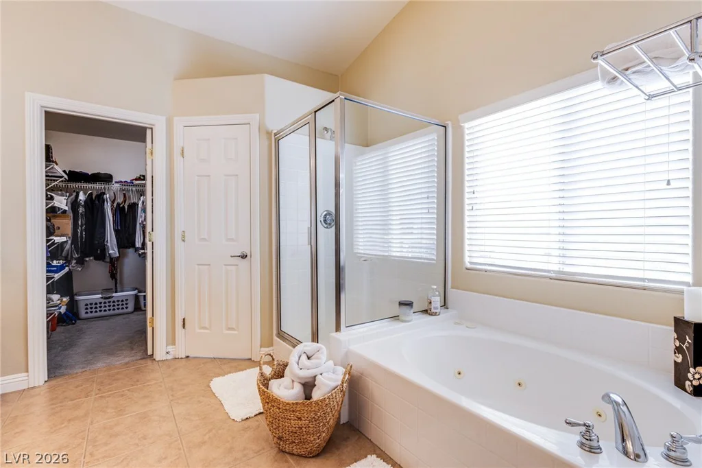 10067 Cranbrook Falls, Las Vegas, NV 89148