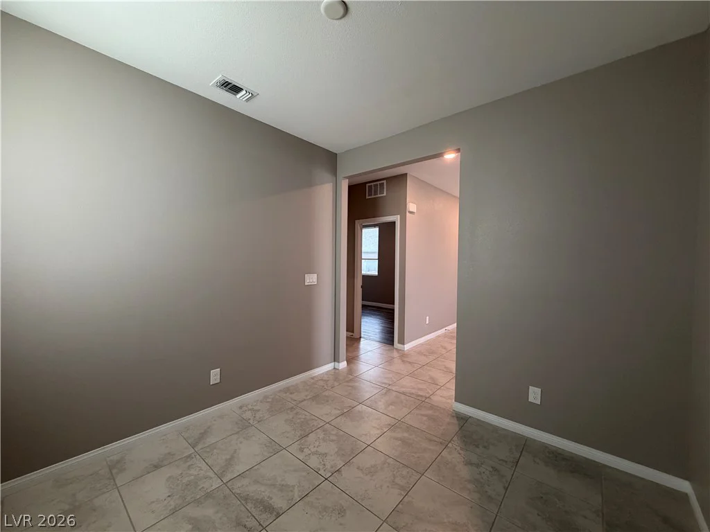 5802 Holbeche, Las Vegas, NV 89113