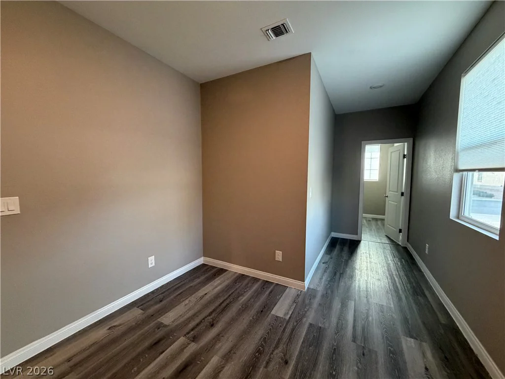 5802 Holbeche, Las Vegas, NV 89113