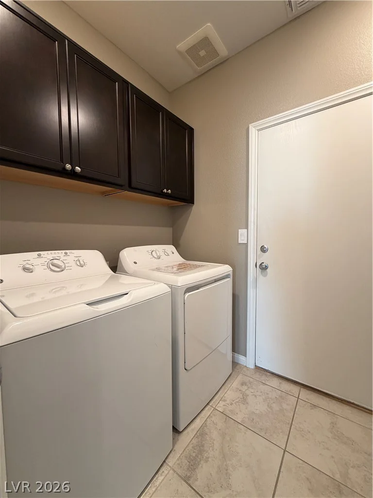 5802 Holbeche, Las Vegas, NV 89113