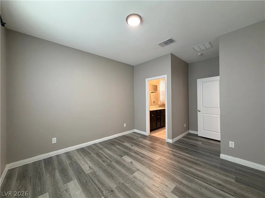 5802 Holbeche, Las Vegas, NV 89113