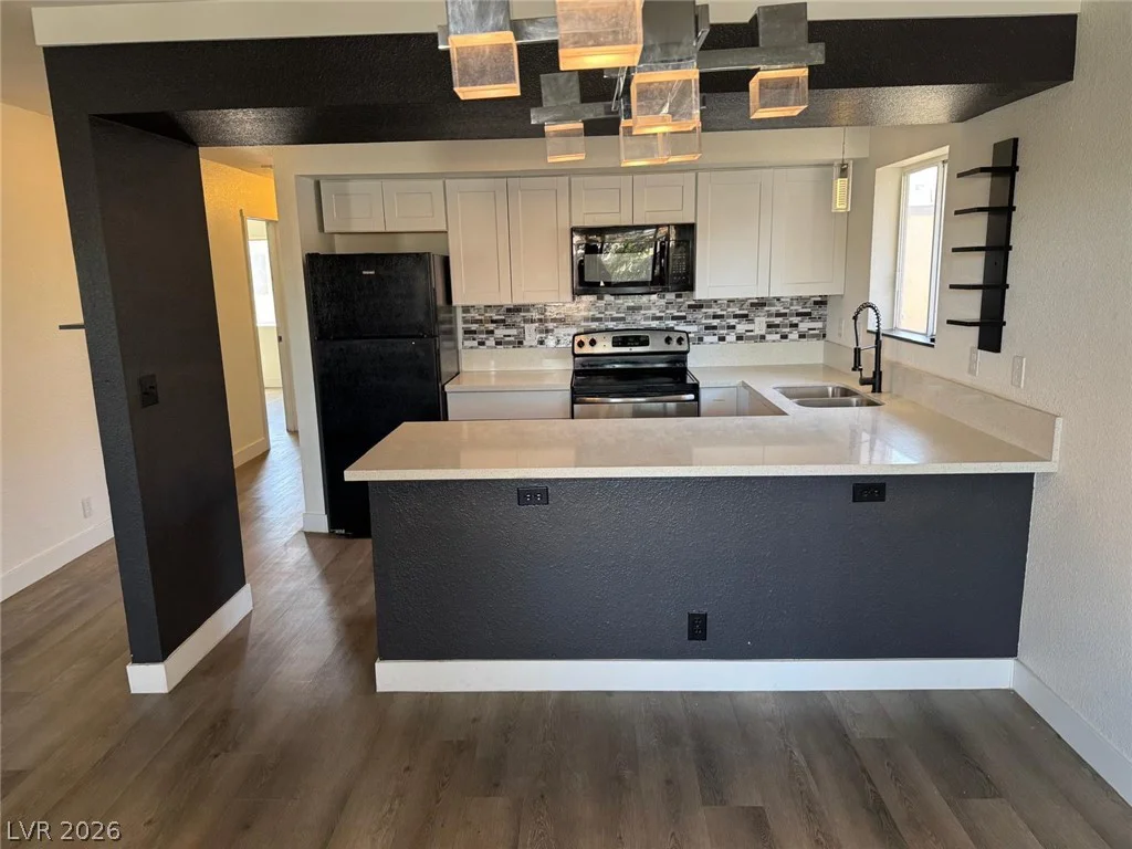 6233 Ilanos, Las Vegas, NV 89108