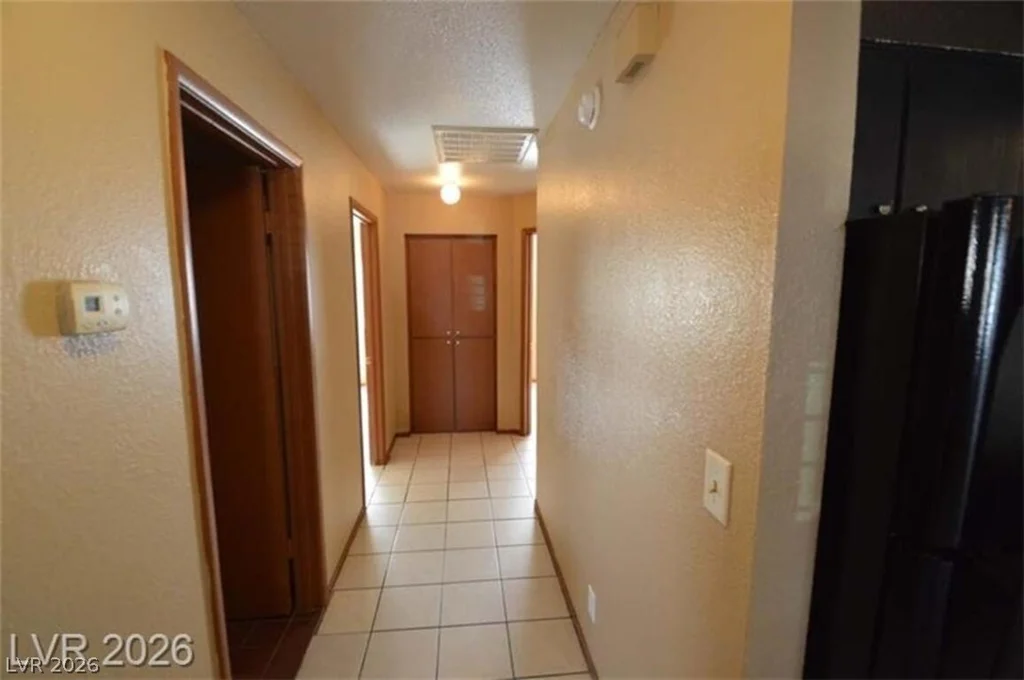 6233 Ilanos, Las Vegas, NV 89108