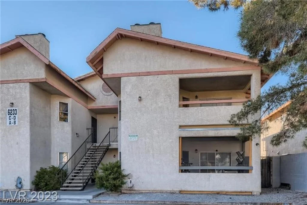 6233 Ilanos, Las Vegas, NV 89108