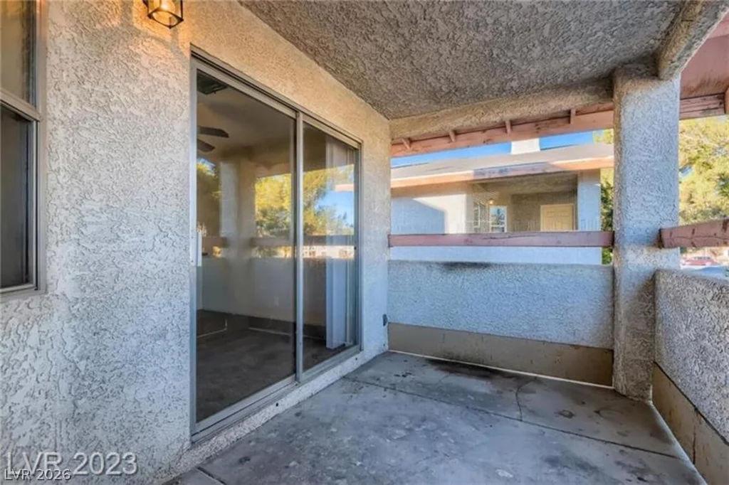 6233 Ilanos, Las Vegas, NV 89108
