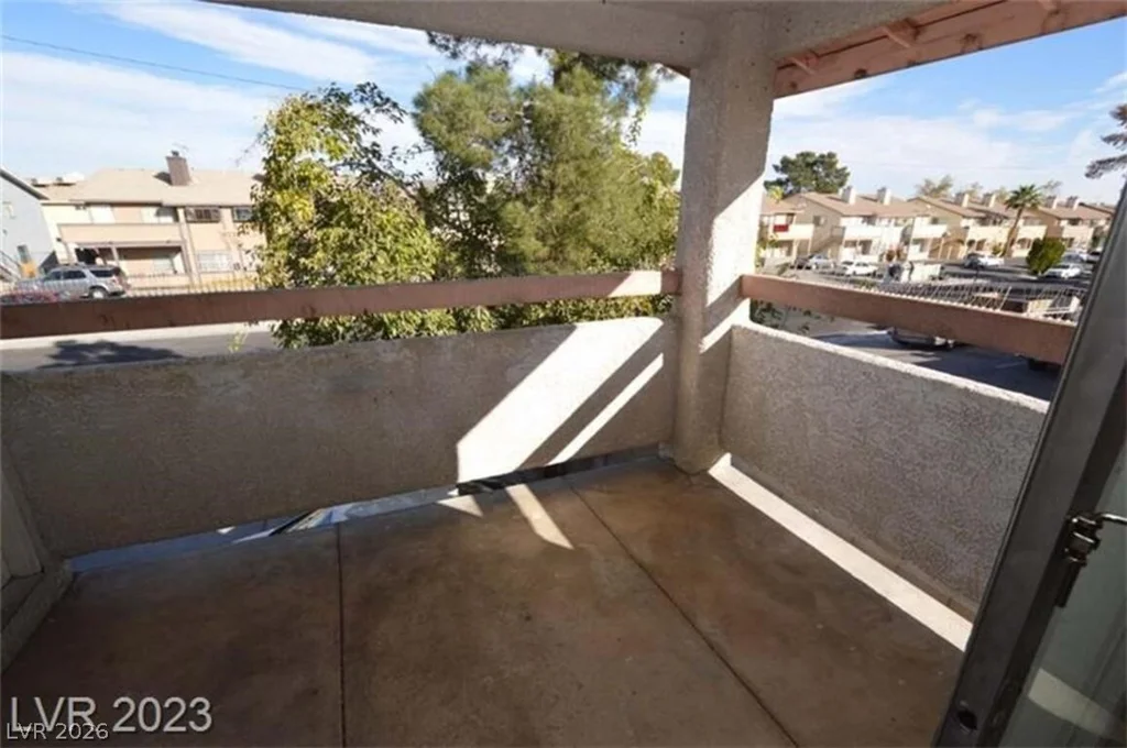 6233 Ilanos, Las Vegas, NV 89108