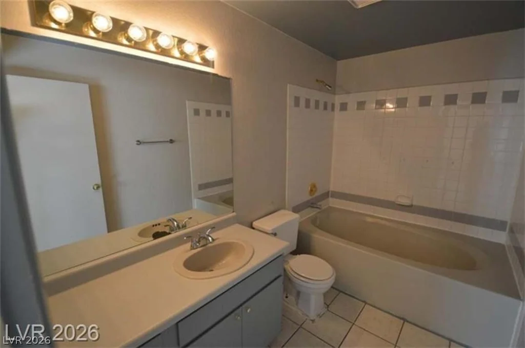 6233 Ilanos, Las Vegas, NV 89108