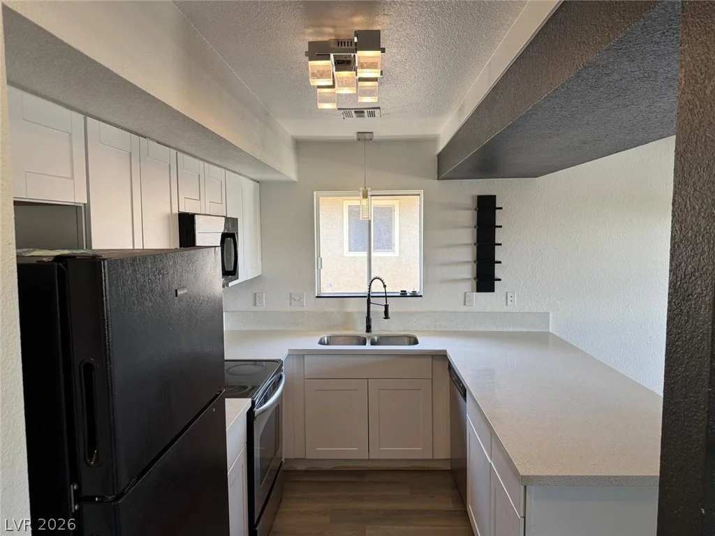 6233 Ilanos, Las Vegas, NV 89108