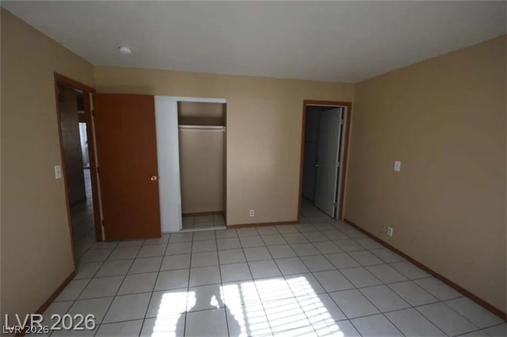6233 Ilanos, Las Vegas, NV 89108