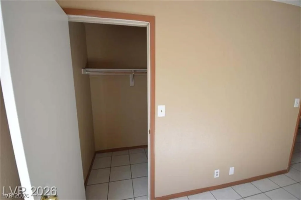 6233 Ilanos, Las Vegas, NV 89108