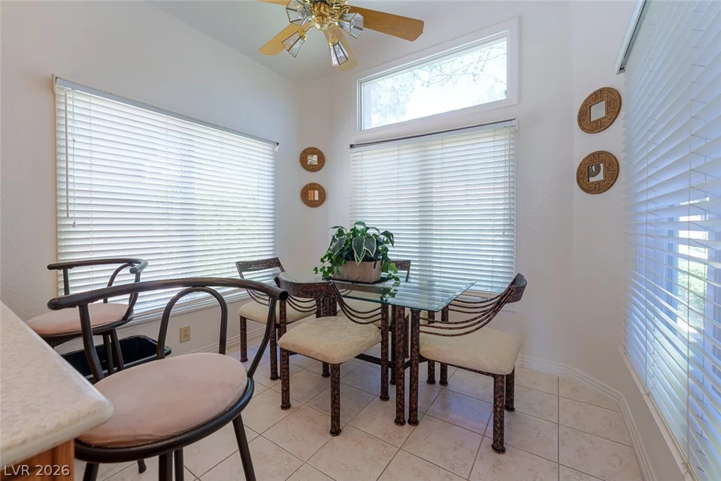 8181 Round Hills, Las Vegas, NV 89113