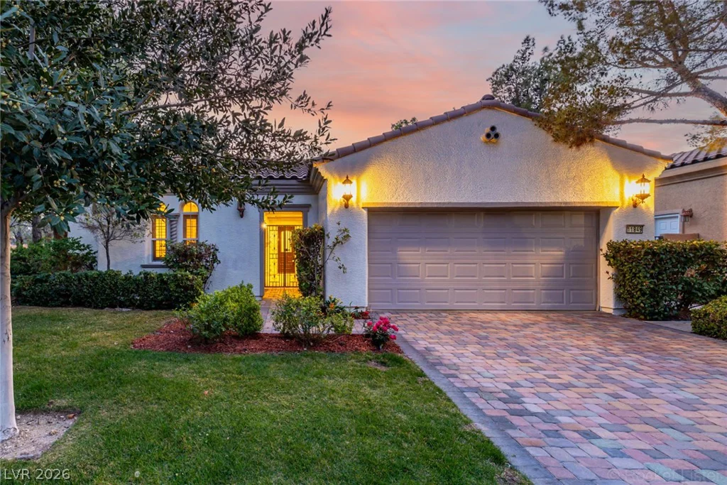 11849 Waterford Castle, Las Vegas, NV 89141