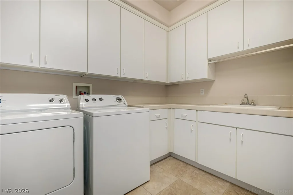 11849 Waterford Castle, Las Vegas, NV 89141