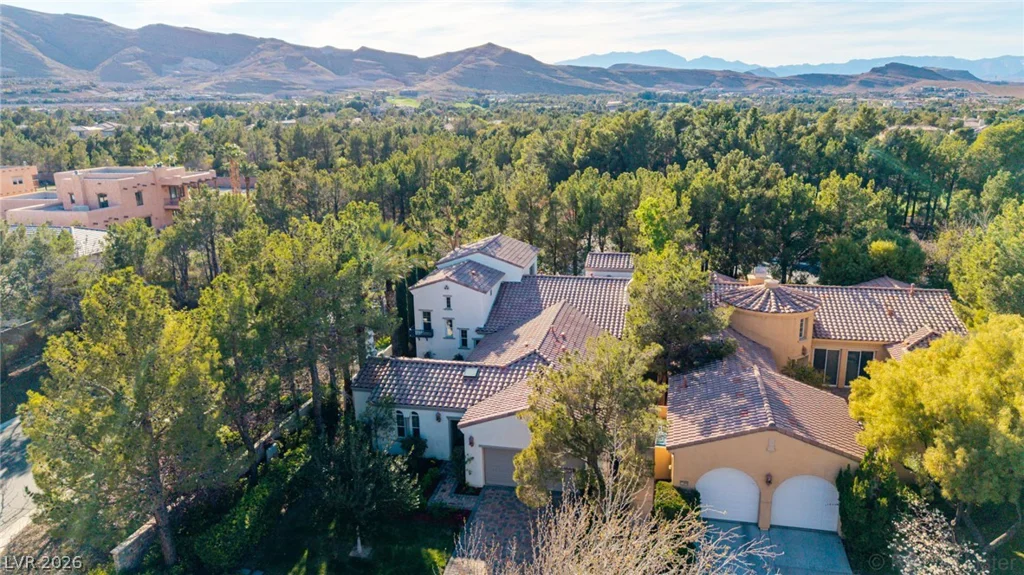 11849 Waterford Castle, Las Vegas, NV 89141