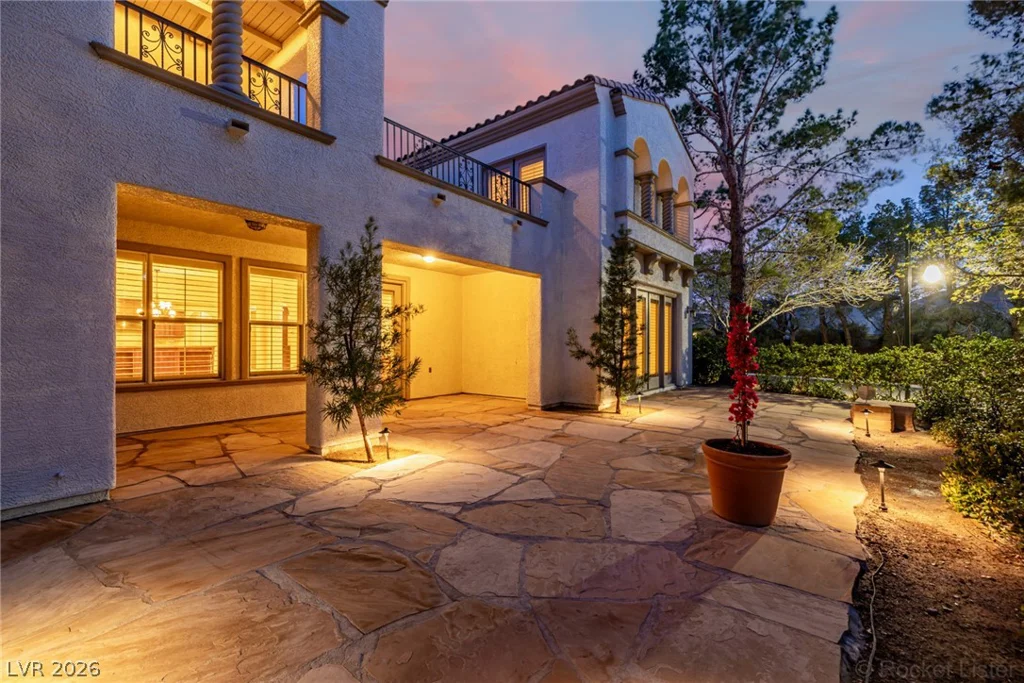 11849 Waterford Castle, Las Vegas, NV 89141
