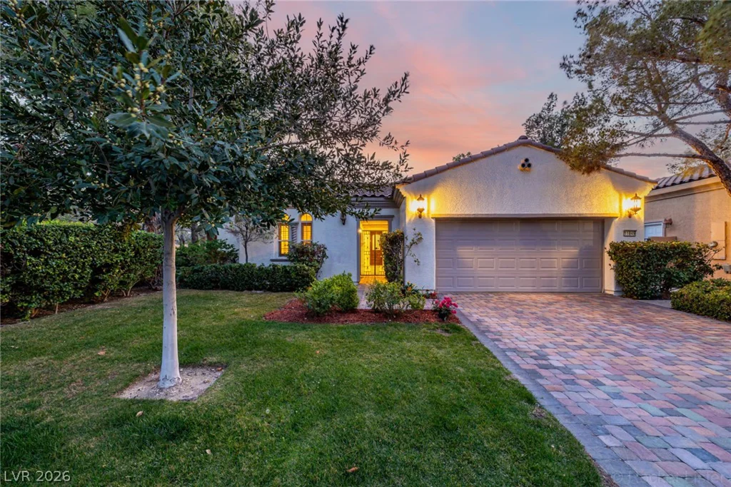 11849 Waterford Castle, Las Vegas, NV 89141