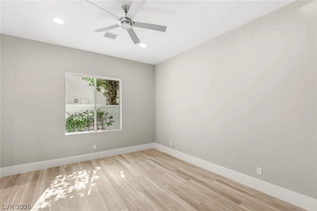 801 Aquitaine, Las Vegas, NV 89145