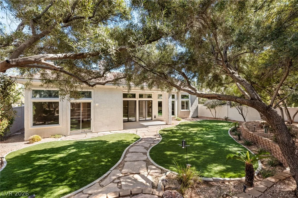 801 Aquitaine, Las Vegas, NV 89145