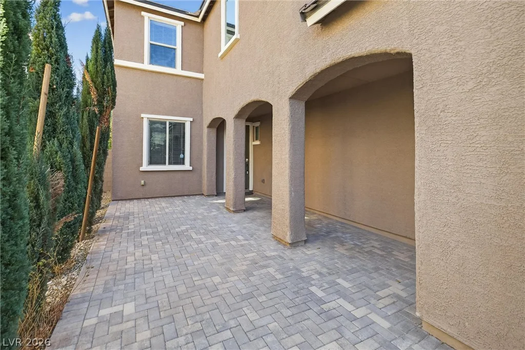 7200 Cotton Bluff, Las Vegas, NV 89148