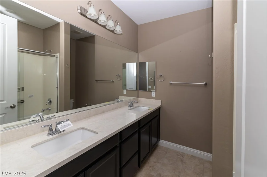 7200 Cotton Bluff, Las Vegas, NV 89148