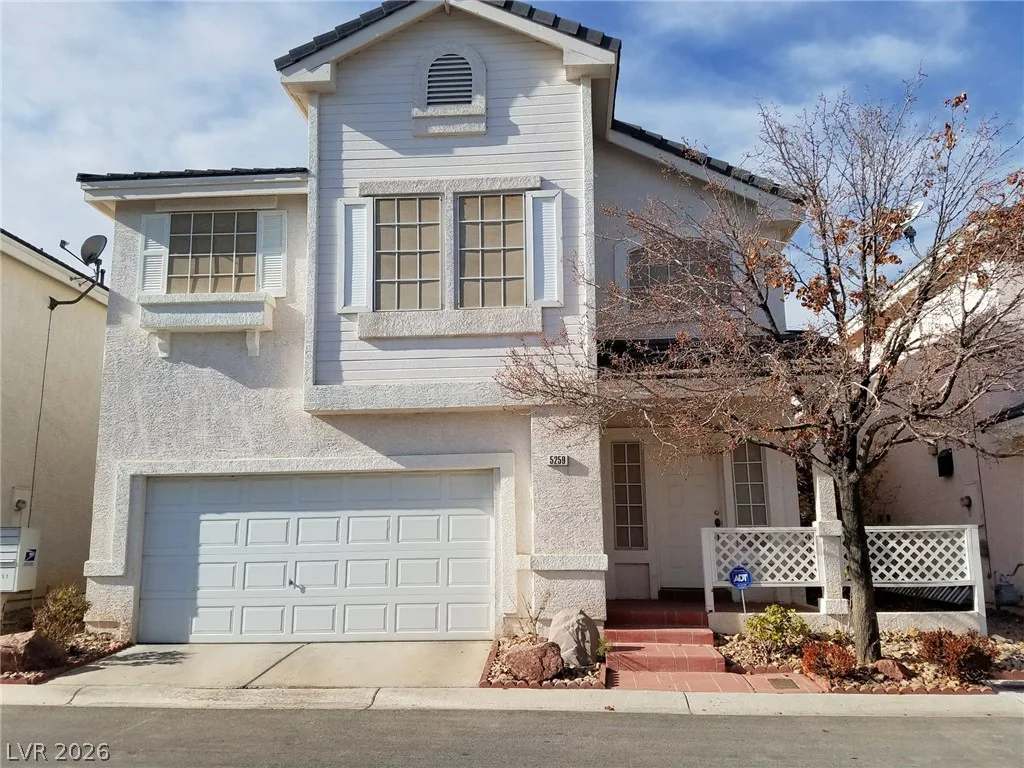 5259 Ladyhawk, Las Vegas, NV 89118