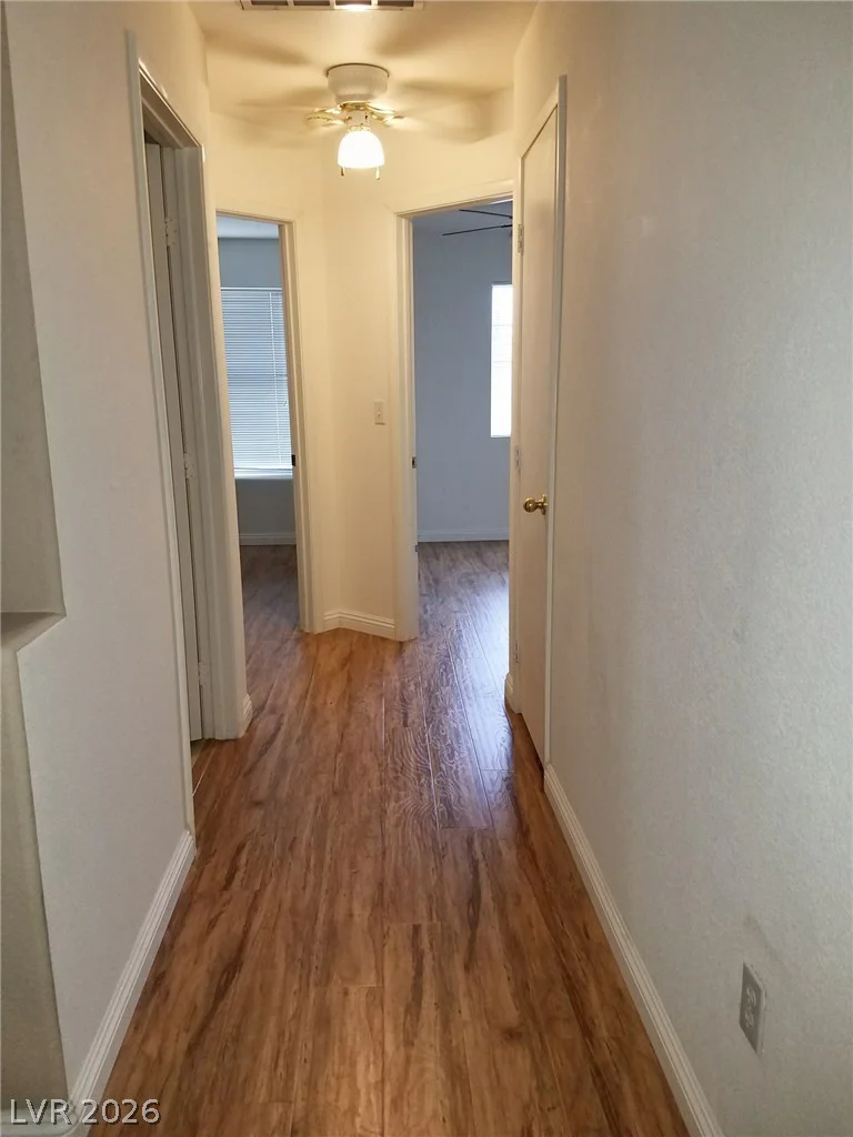 5259 Ladyhawk, Las Vegas, NV 89118
