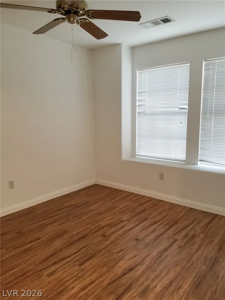 5259 Ladyhawk, Las Vegas, NV 89118