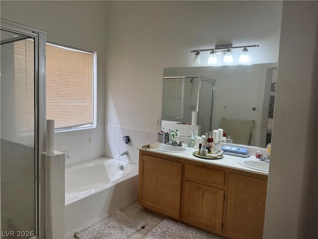 5259 Ladyhawk, Las Vegas, NV 89118