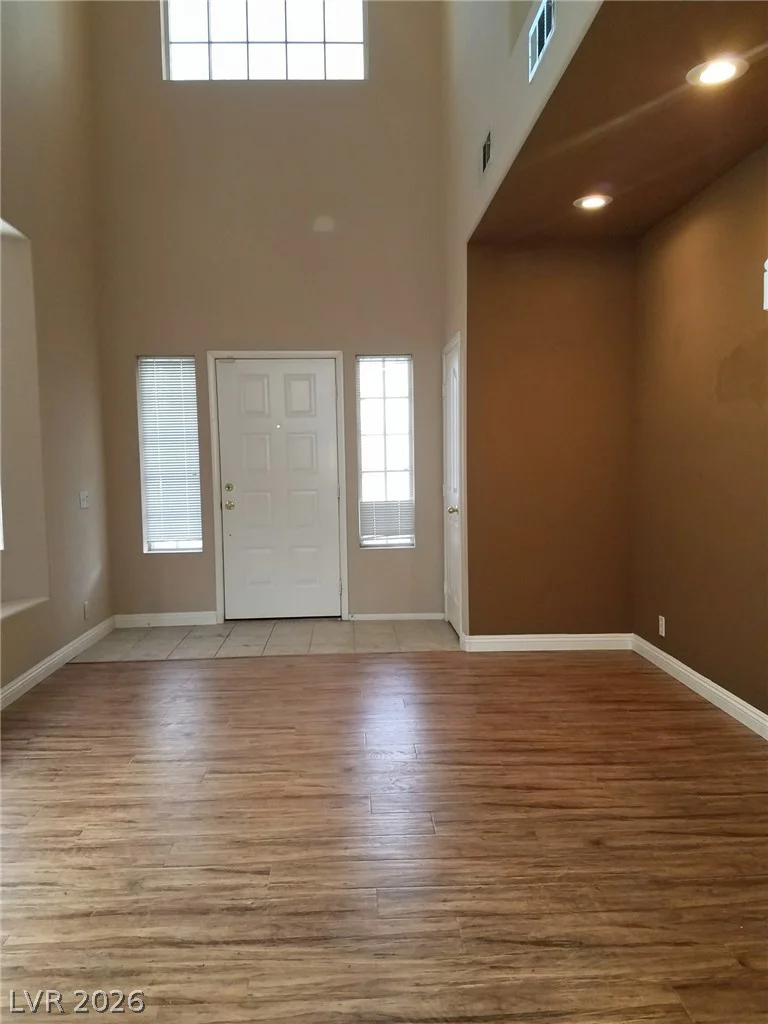 5259 Ladyhawk, Las Vegas, NV 89118