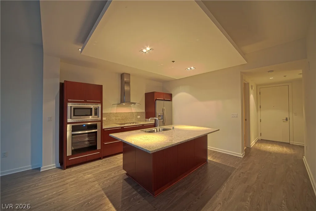 4471 Dean Martin, Las Vegas, NV 89103