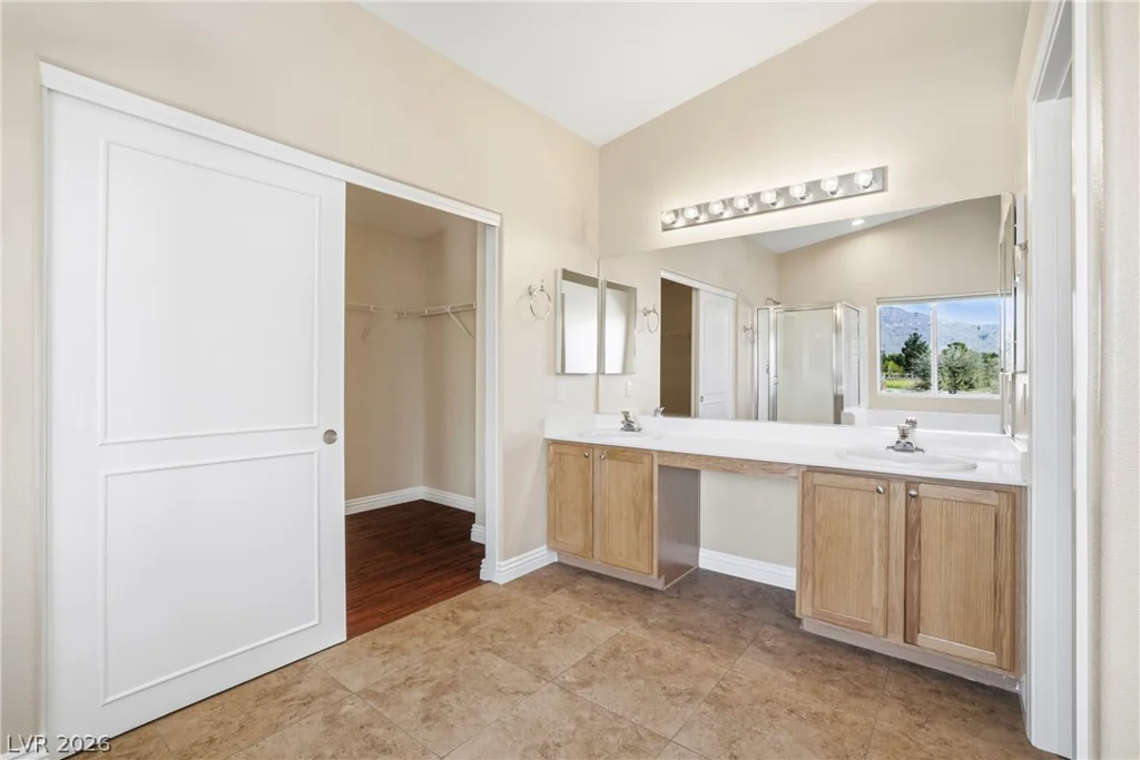 5104 Cascade Pools, Las Vegas, NV 89131