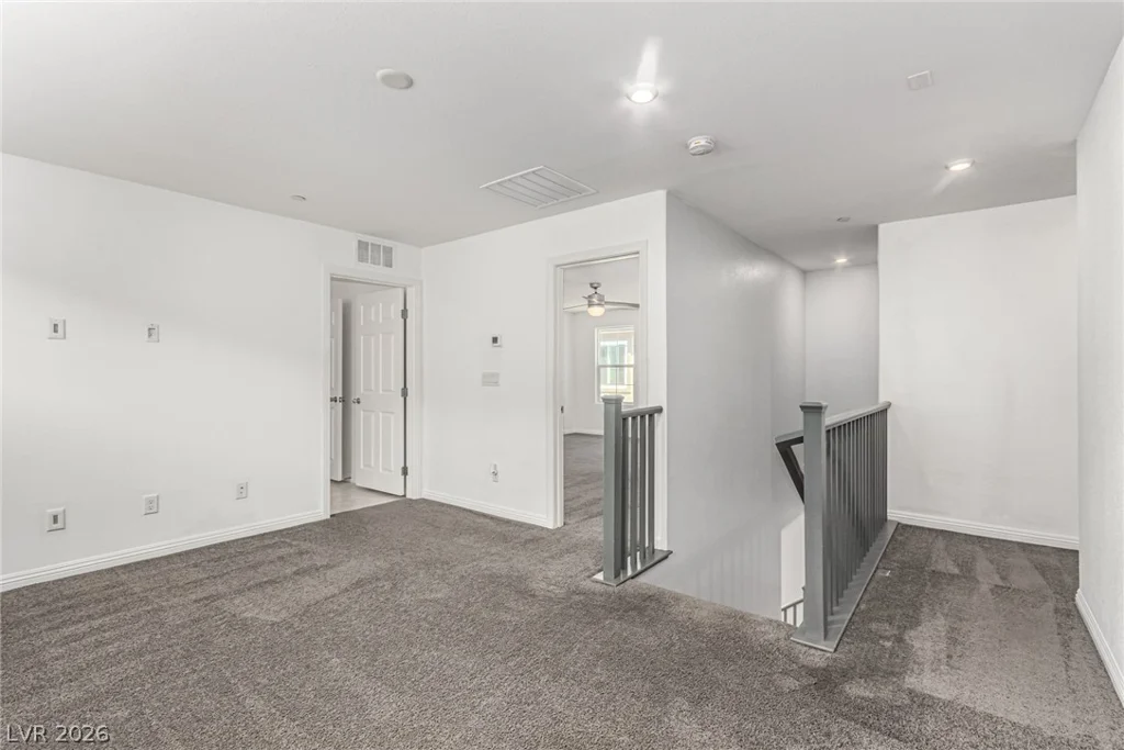 6106 Castle Gardens, Las Vegas, NV 89130